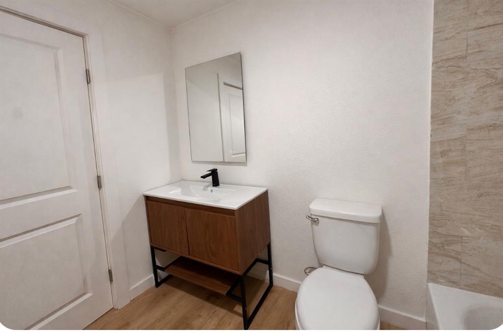 2739 Lawrence Street Dallas, TX 75215 - Photo 11 of 12