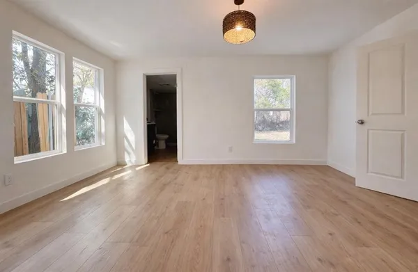 $189,000 | 2739 Lawrence Street, Dallas, TX 75215