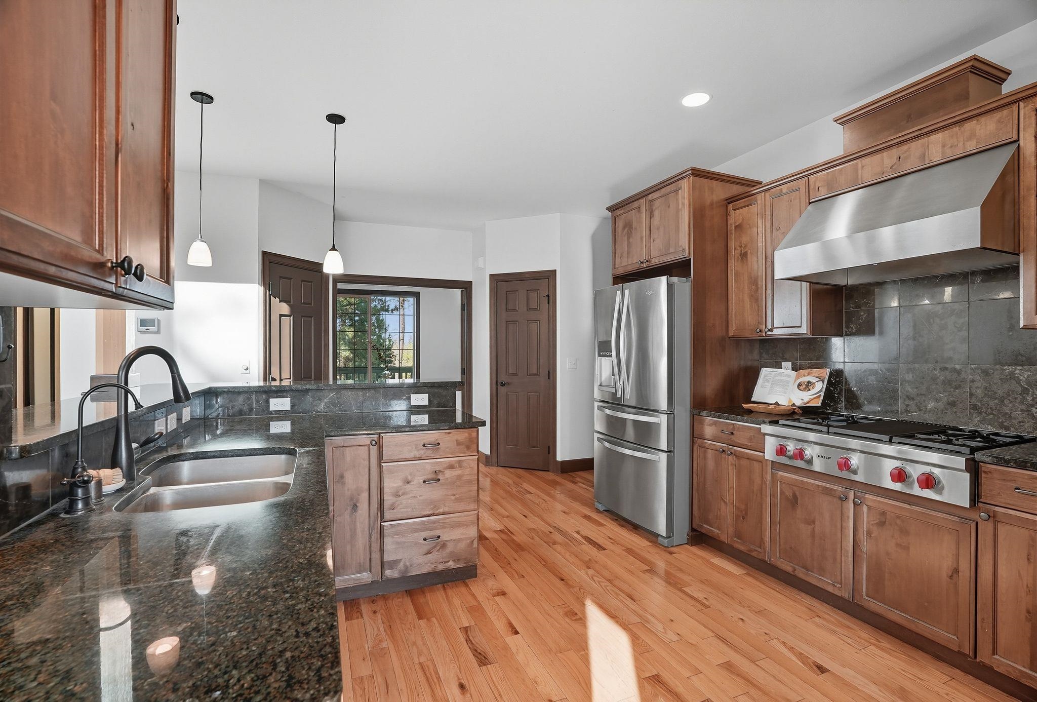4611 West Anderson Road Cheney, WA 99004 - Photo 12 of 50