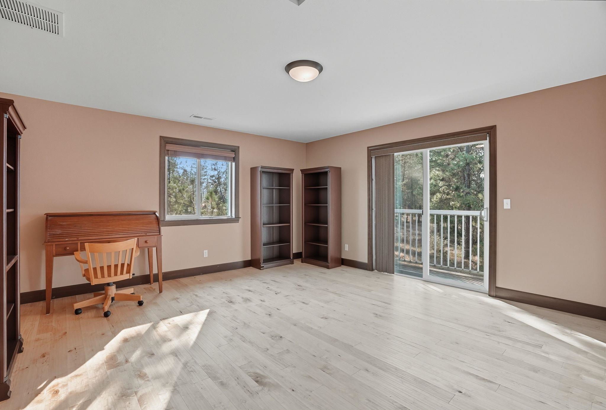 4611 West Anderson Road Cheney, WA 99004 - Photo 32 of 50