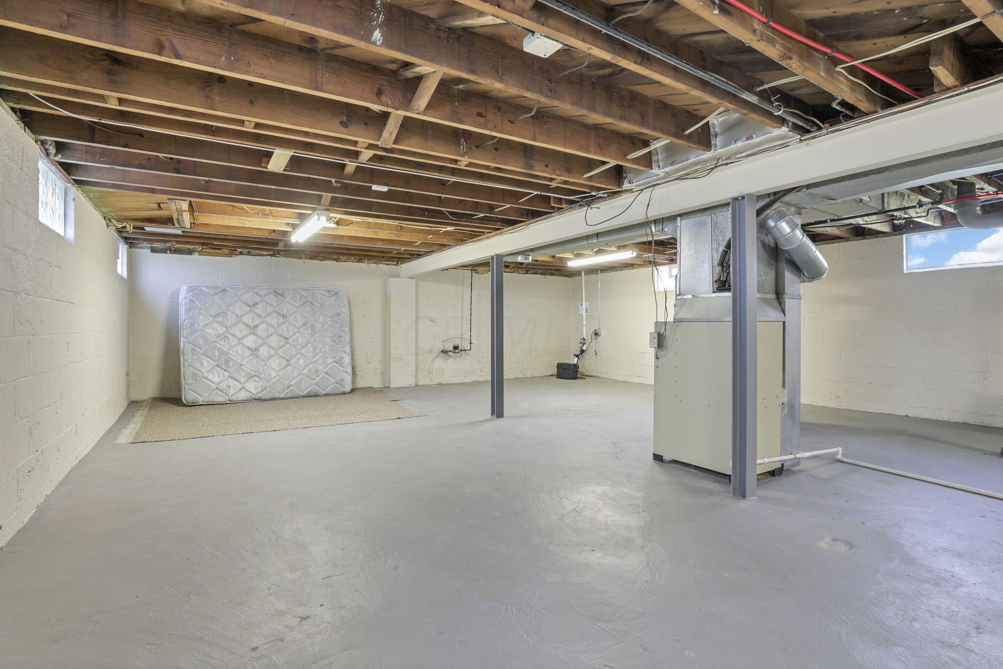 892 Wiltshire Road Columbus, OH 43204 - Photo 24 of 34 Full Basement 1