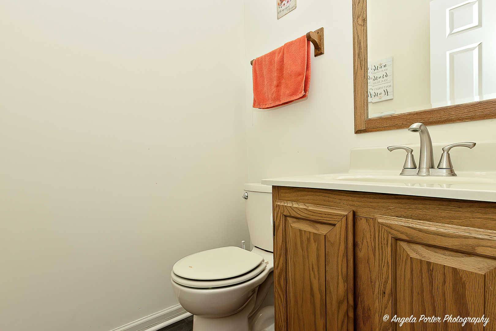 337 Claire Lane Cary, IL 60013 - Photo 18 of 35 a bathroom with a sink and a toilet