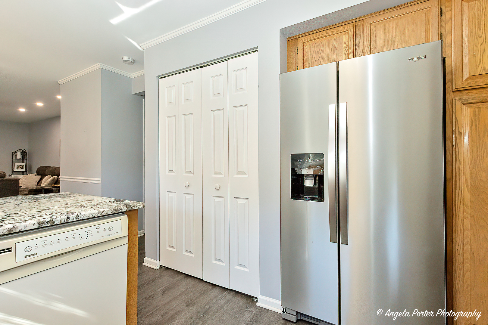 337 Claire Lane Cary, IL 60013 - Photo 7 of 35 a kitchen with a refrigerator a stove and a refrigerator