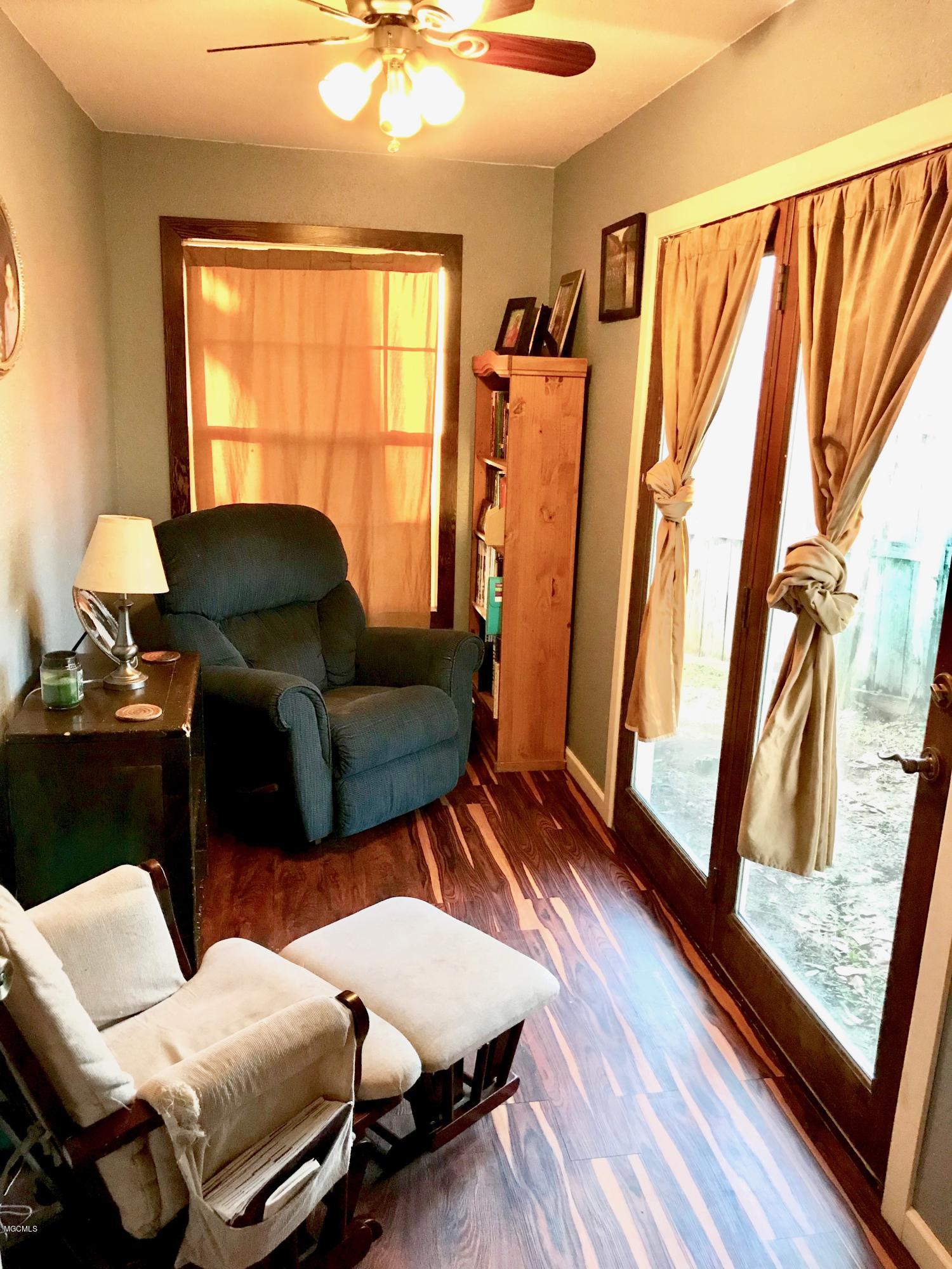 12459 Oaklawn Road Biloxi, MS 39532 - Photo 19 of 23 Extra Room 4