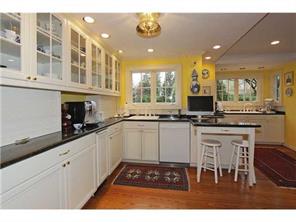 95 Wellington Road Indianapolis, IN 46260 - Photo 10 of 23 Gallery Image 10