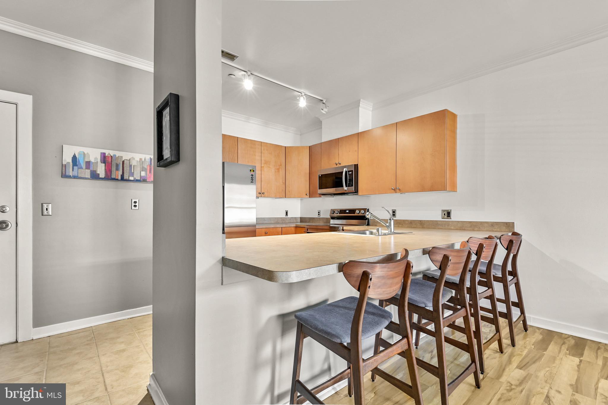 2007 Clipper Park Road, Unit 113 Baltimore, MD 21211 - Photo 8 of 22 Ample counter space for cooking and entertaining