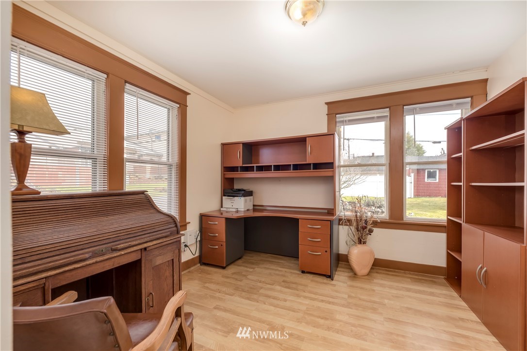 1001 Rockefeller Avenue Everett, WA 98201 - Photo 11 of 25 Gallery Image 11