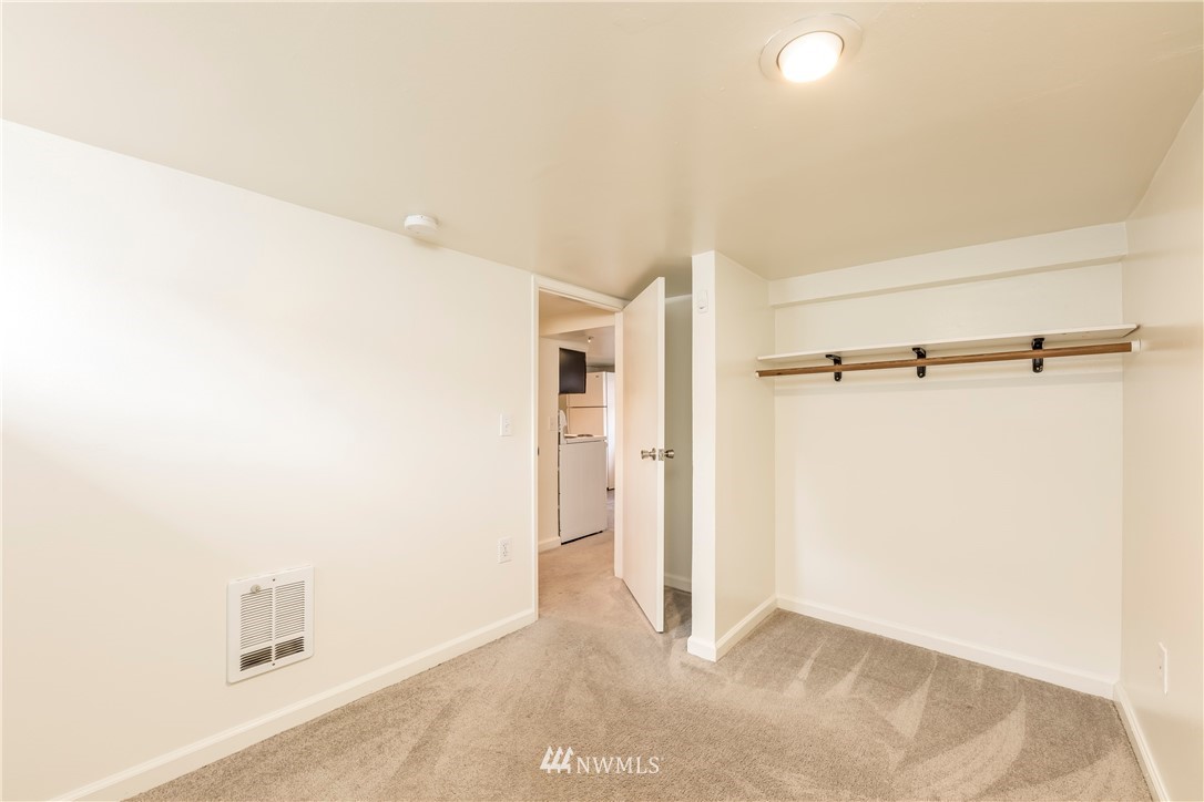 1001 Rockefeller Avenue Everett, WA 98201 - Photo 19 of 25 Gallery Image 19