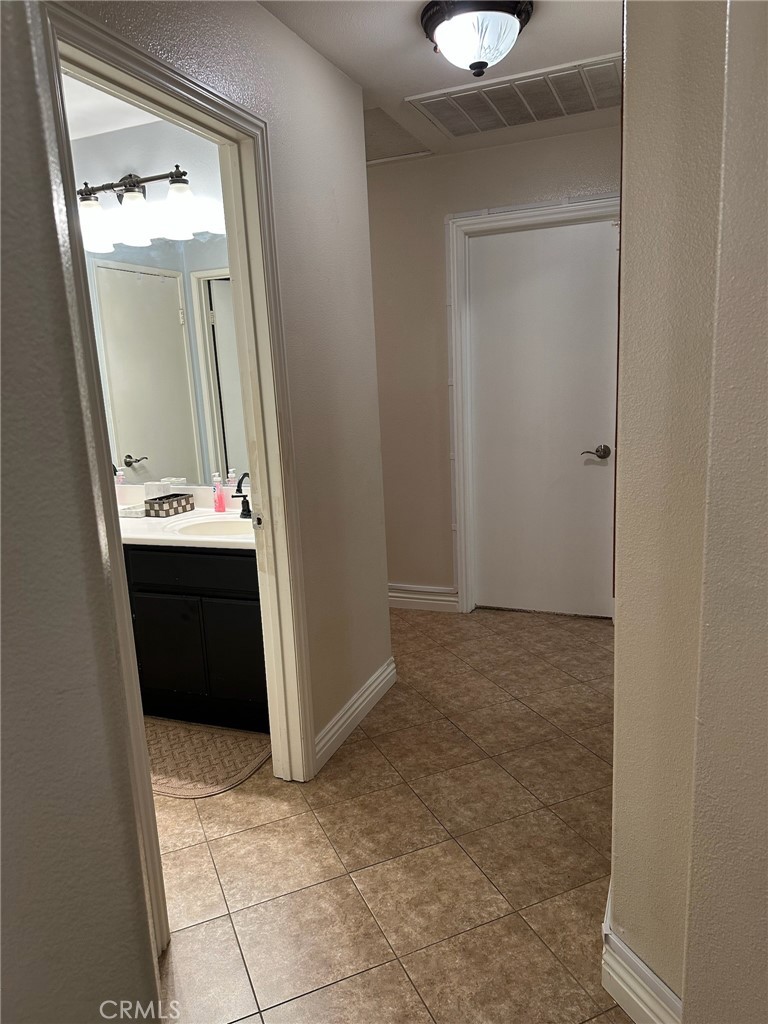 11617 Harvard Way Yucaipa, CA 92399 - Photo 34 of 60