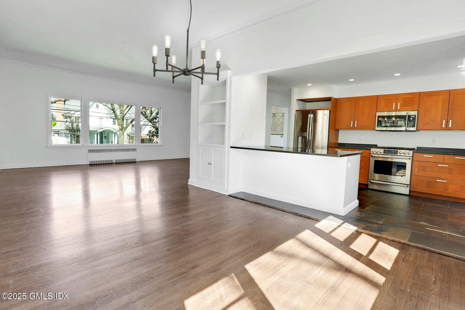 17 Perryridge Road Greenwich, CT 06830 - Photo 14 of 38 014-481141-_X0A4105_14044675