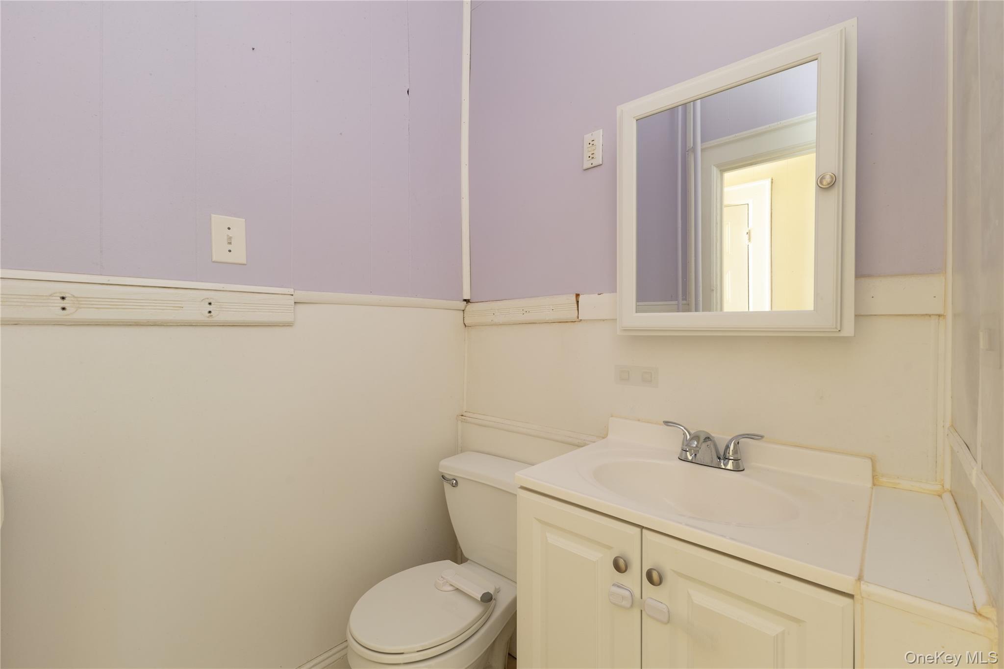 86-32 79th Street Queens, NY 11421 - Photo 30 of 39