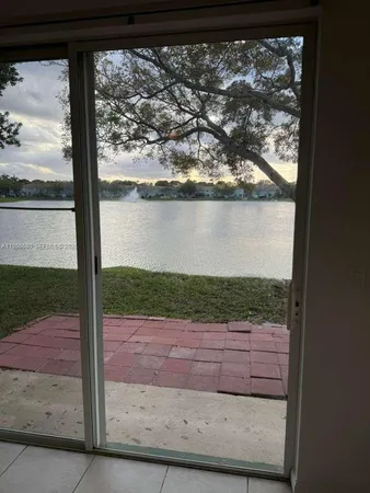 $2,600 | 2470 Southeast 15th Place, Unit 335, Homestead, FL 33035