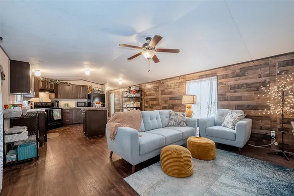 $99,999 | 736 Road 7000 Cleveland Tx 77327, Cleveland, TX 77327
