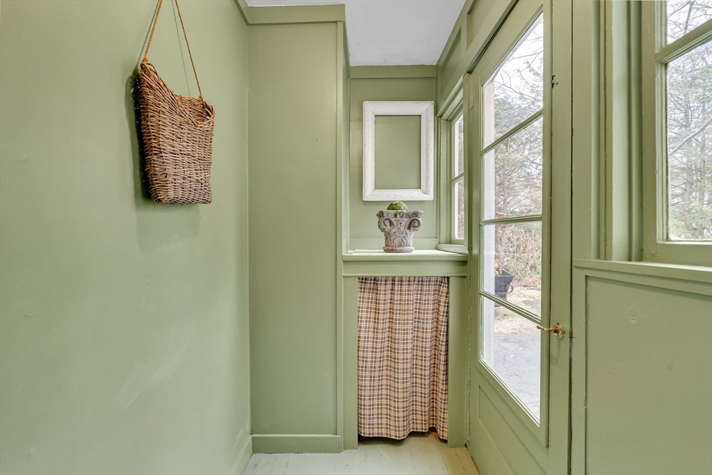 55 Fuller Street Dedham, MA 02026 - Photo 3 of 30