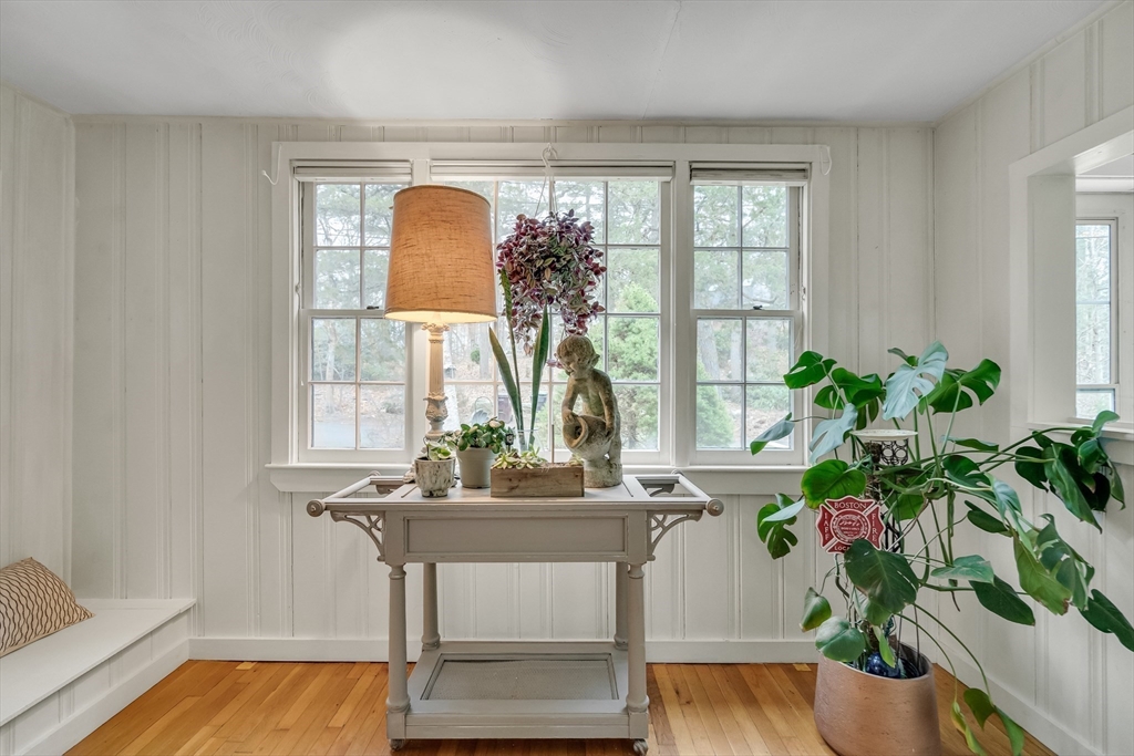 55 Fuller Street Dedham, MA 02026 - Photo 8 of 30