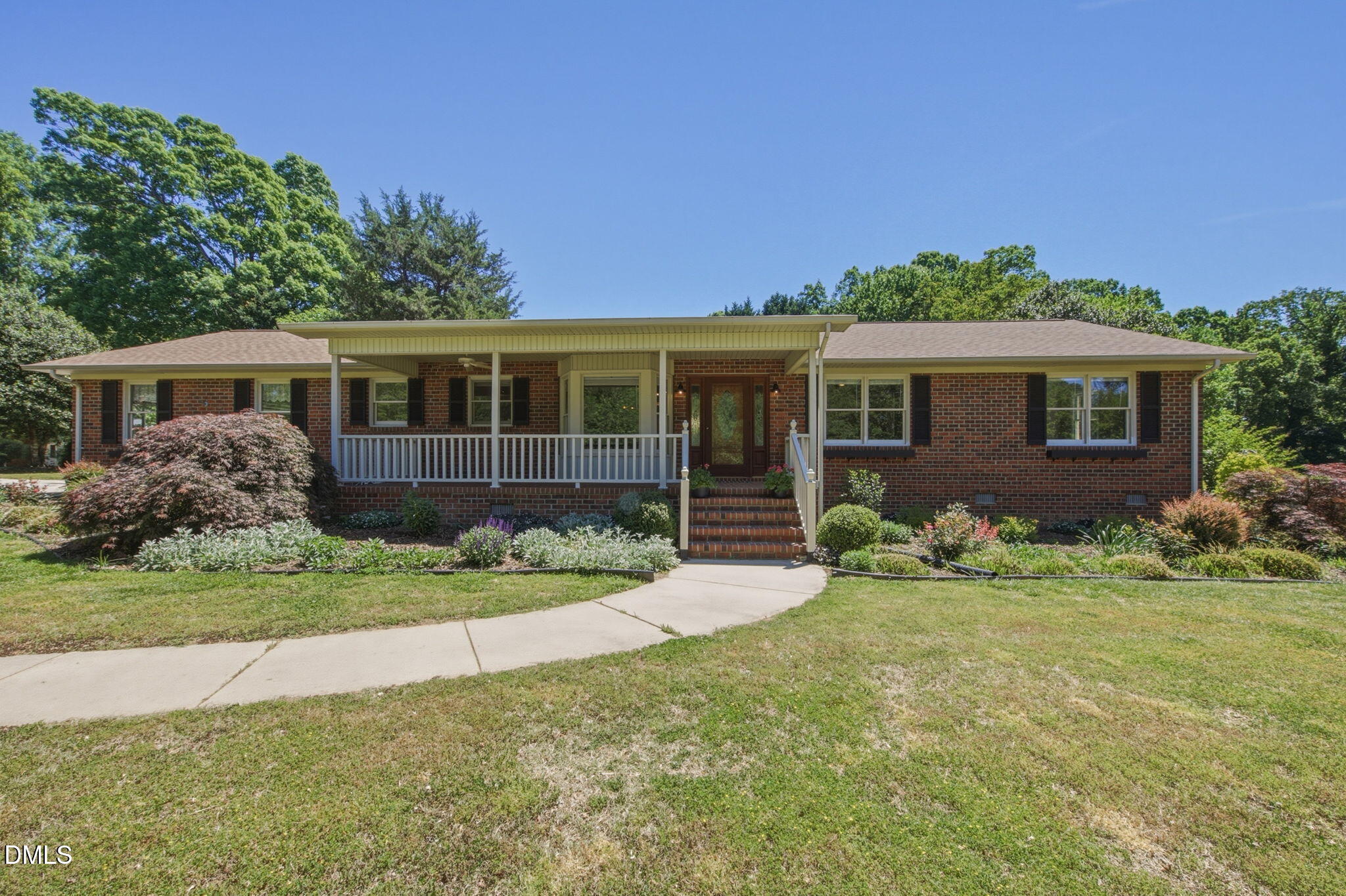 1920 Malone Road Burlington, NC 27215 - Photo 2 of 49 49-web-or-mls-1920 Malone-2637