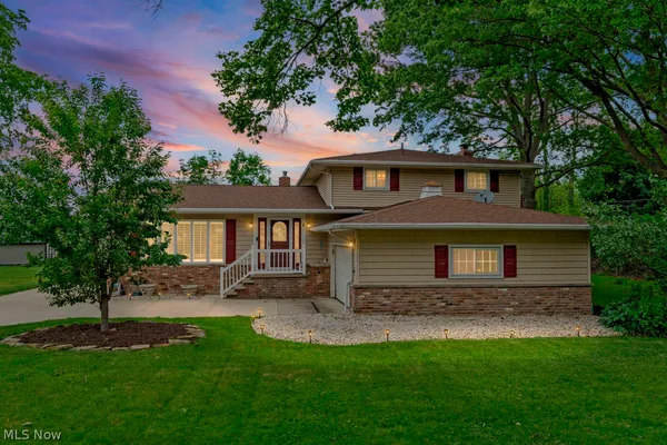 $409,999 | 34008 Detroit Road, Avon, OH 44011