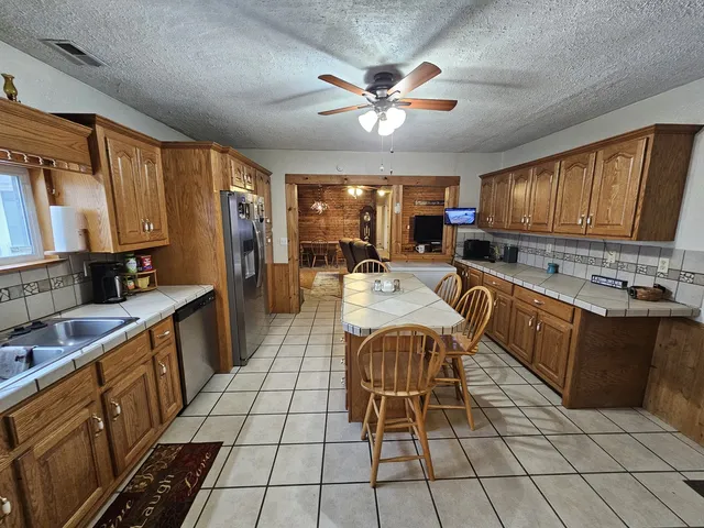 $198,500 | 8750 North Brehm Lane, Belle Rive, IL 62810