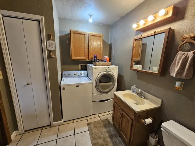 $198,500 | 8750 North Brehm Lane, Belle Rive, IL 62810