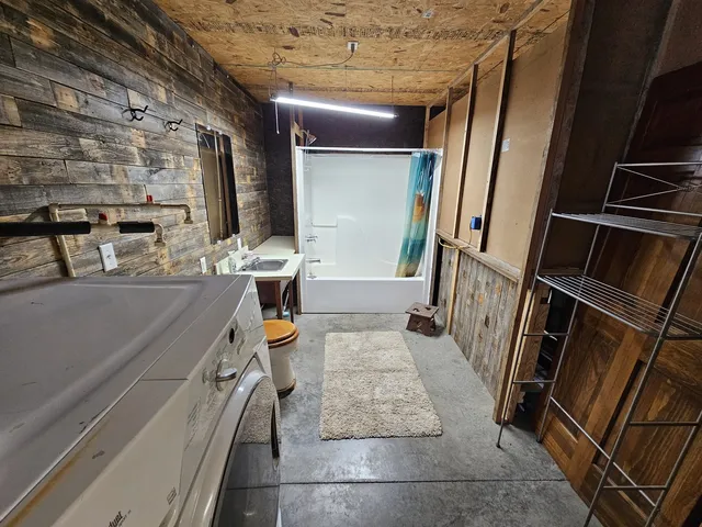 $198,500 | 8750 North Brehm Lane, Belle Rive, IL 62810