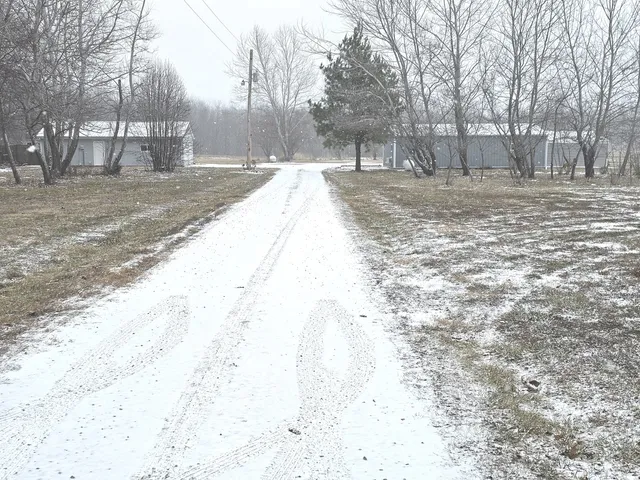 $198,500 | 8750 North Brehm Lane, Belle Rive, IL 62810