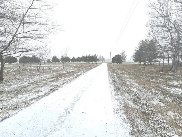 $198,500 | 8750 North Brehm Lane, Belle Rive, IL 62810