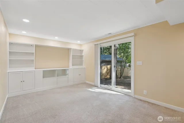 $750,000 | 43233 Southeast 176th Street, North Bend, WA 98045