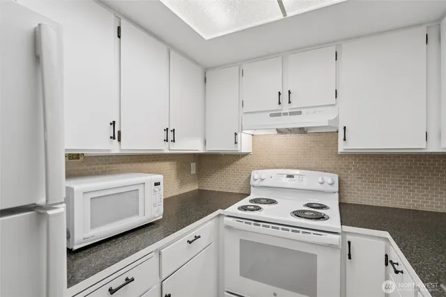 $750,000 | 43233 Southeast 176th Street, North Bend, WA 98045