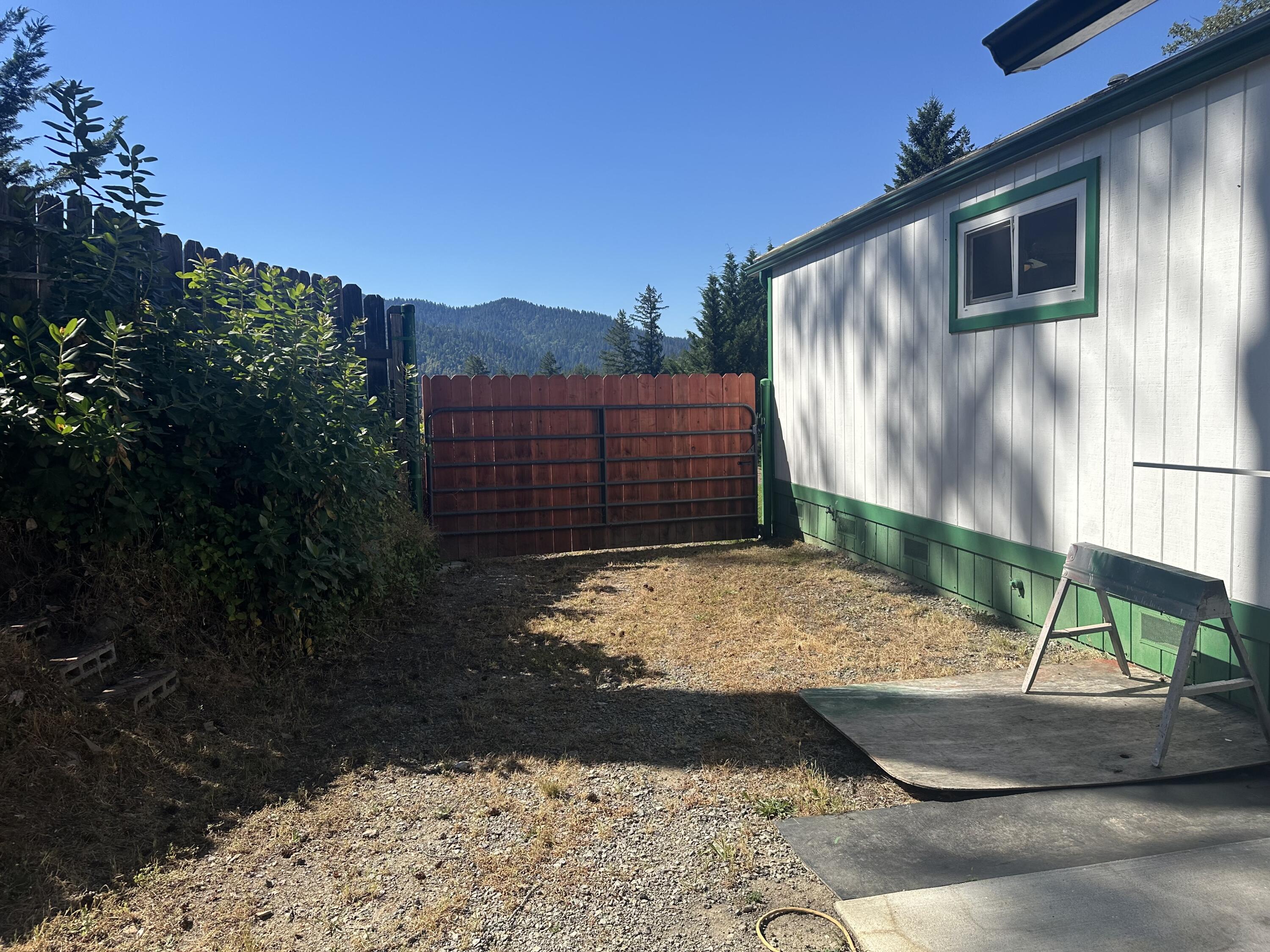 950 Patterson Road Willow Creek, CA 95573 - Photo 28 of 28