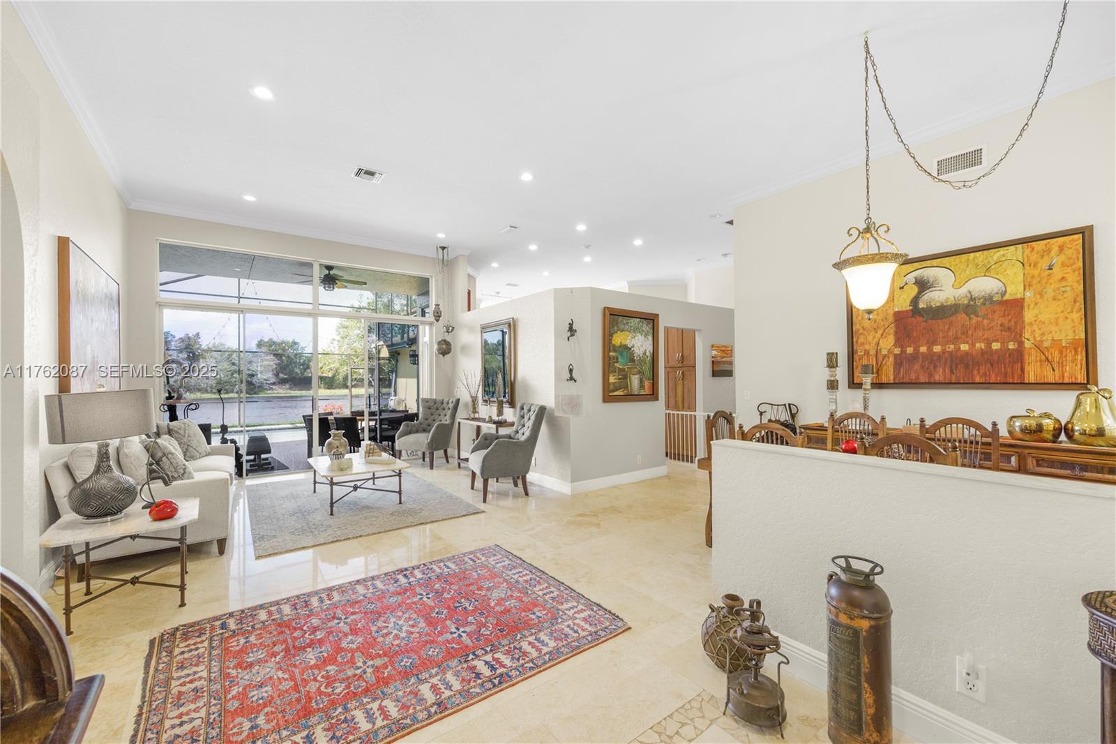 2943 Oakbrook Drive Weston, FL 33332 - Photo 8 of 42