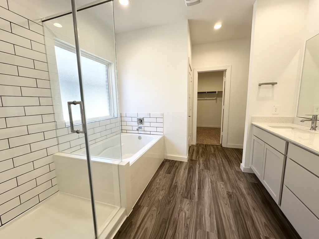 22610 Palermo Rim Lane Katy, TX 77449 - Photo 16 of 31 Walk-in Shower