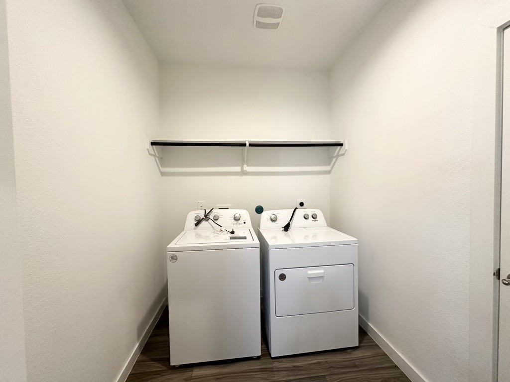 22610 Palermo Rim Lane Katy, TX 77449 - Photo 28 of 31 Washer and Dryer