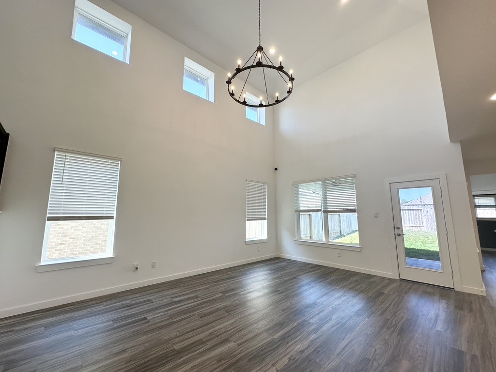 22610 Palermo Rim Lane Katy, TX 77449 - Photo 4 of 31 Spacious High Ceiling Family Room