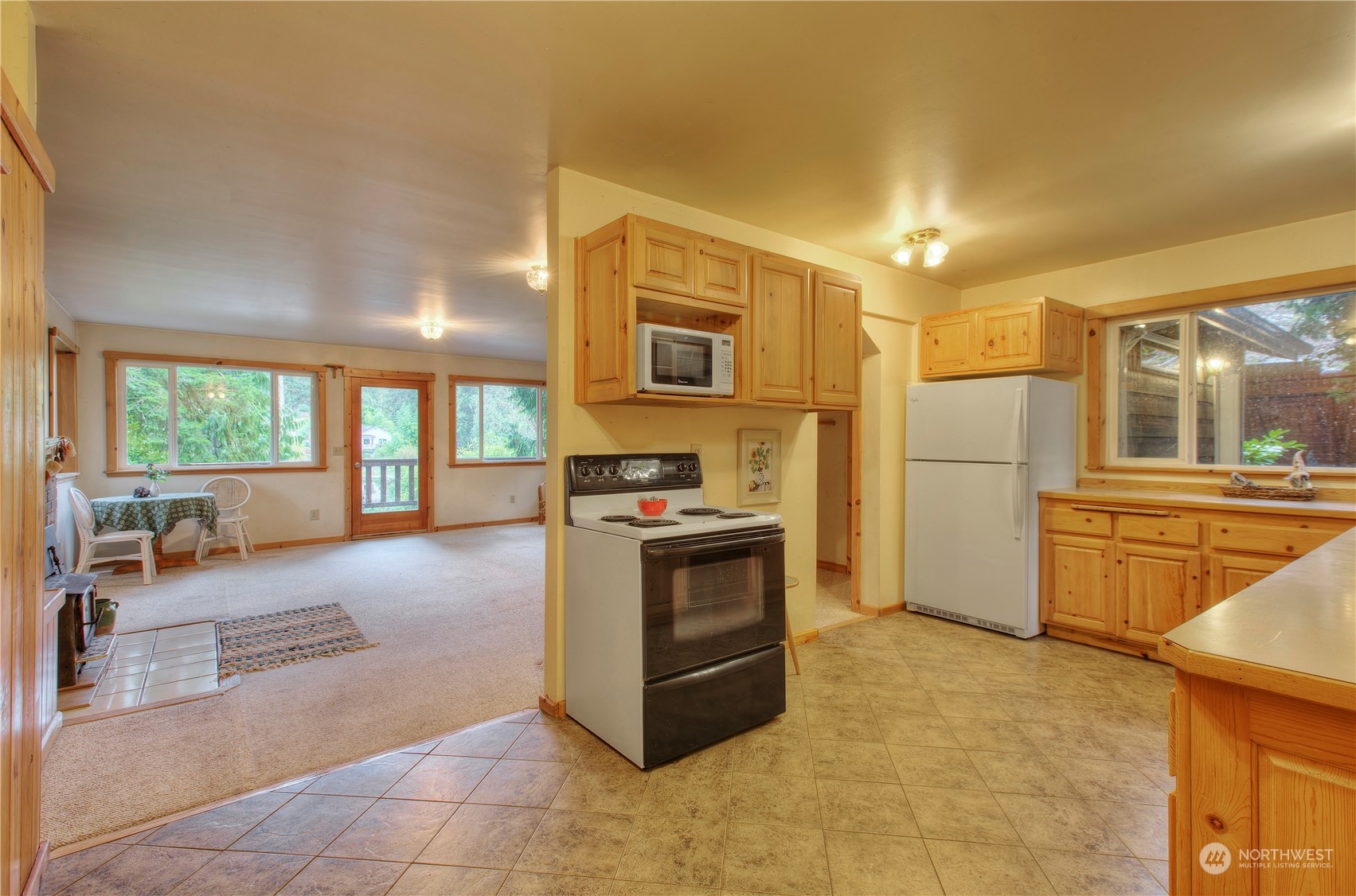 14804 196th Avenue Southeast Renton, WA 98059 - Photo 17 of 31 Gallery Image 17