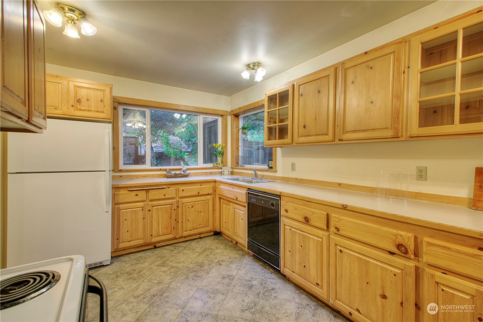 14804 196th Avenue Southeast Renton, WA 98059 - Photo 26 of 31 Gallery Image 26