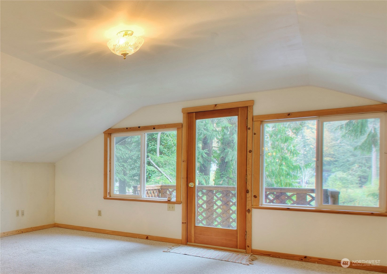 14804 196th Avenue Southeast Renton, WA 98059 - Photo 28 of 31 Gallery Image 28