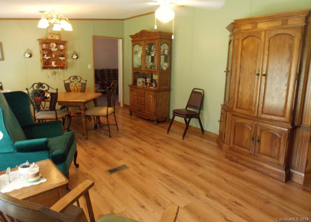 587 Edwards Road Fort Lawn, SC 29714 - Photo 3 of 21 Gallery Image 3