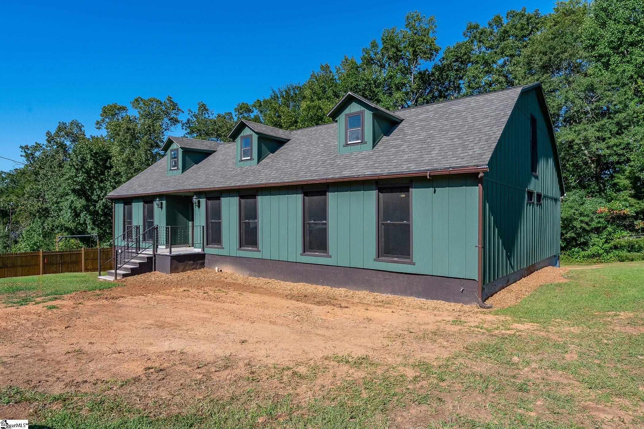 141 Agnes Drive Duncan, SC 29334 - Photo 2 of 50