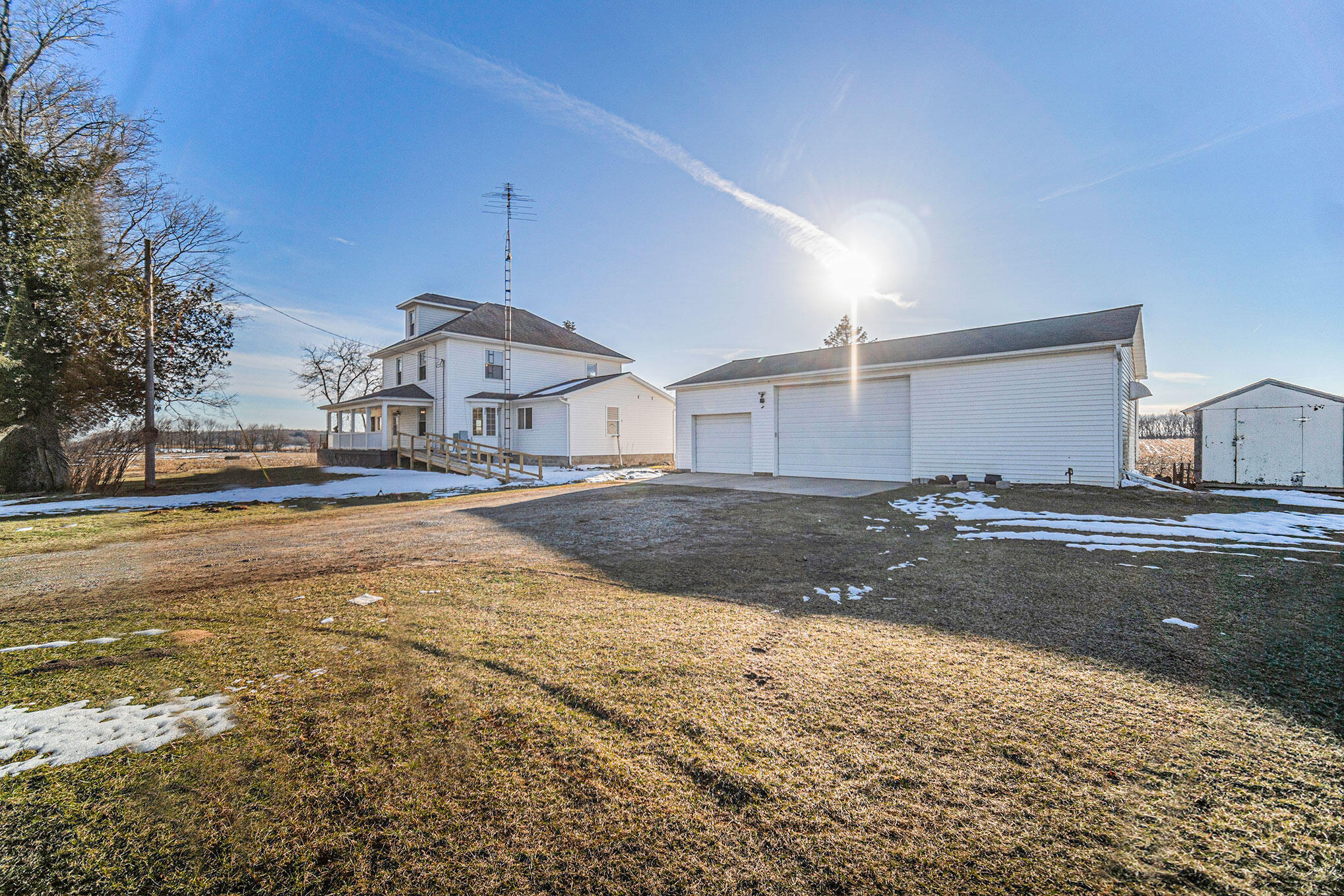 12558 Snow Road Hanover, MI 49241 - Photo 4 of 52 4