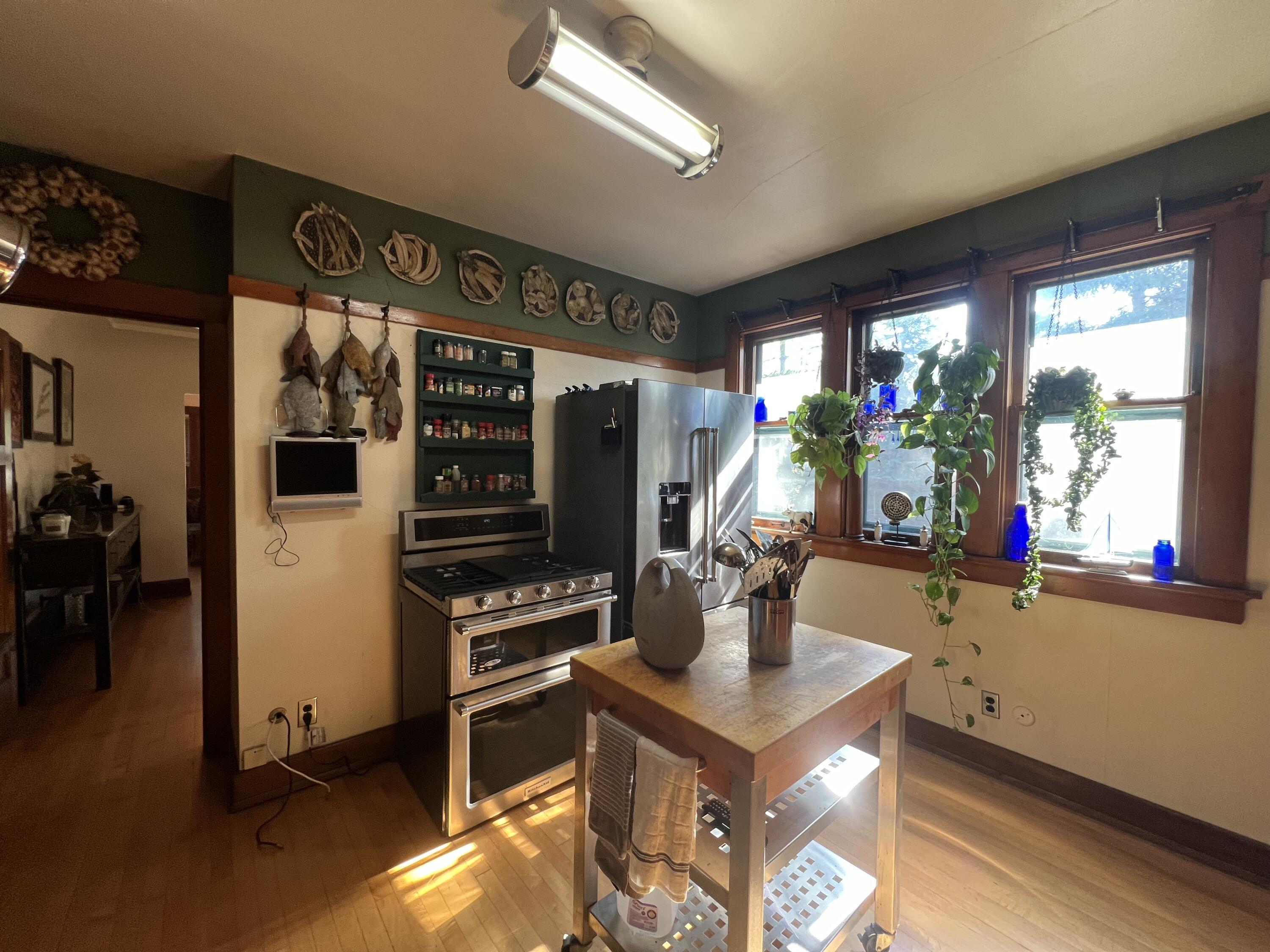 5947 North 35th Street Milwaukee, WI 53209 - Photo 11 of 41 IMG_1117