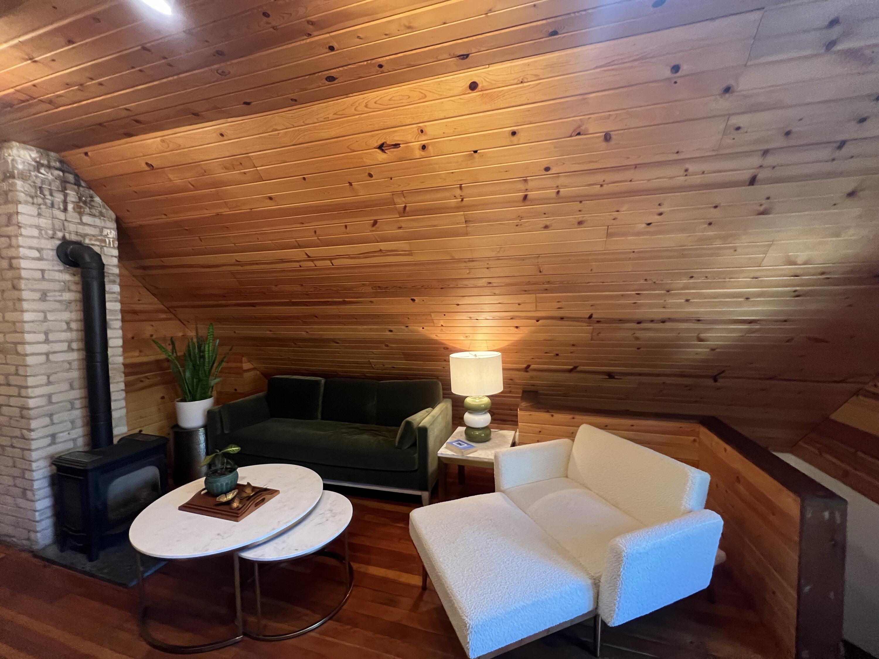 5947 North 35th Street Milwaukee, WI 53209 - Photo 13 of 41 IMG_1131