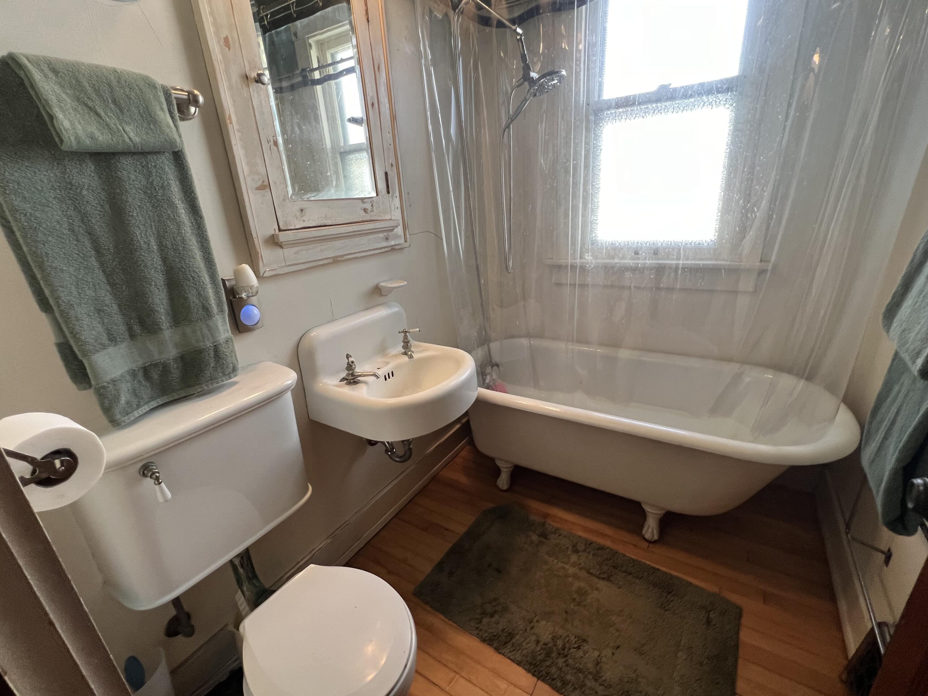 5947 North 35th Street Milwaukee, WI 53209 - Photo 29 of 41 IMG_1123