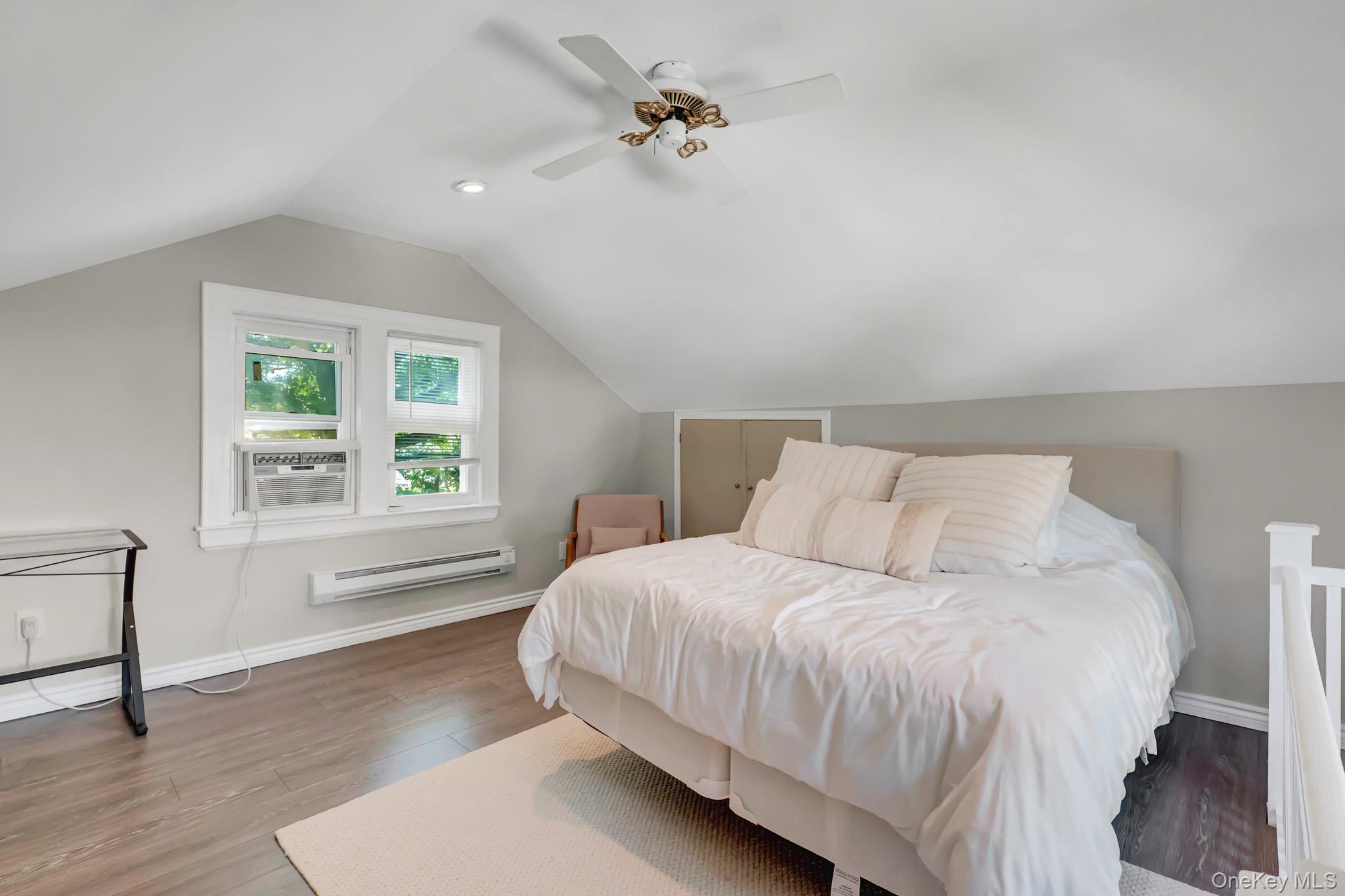65 Roxbury Road Garden City, NY 11530 - Photo 30 of 39