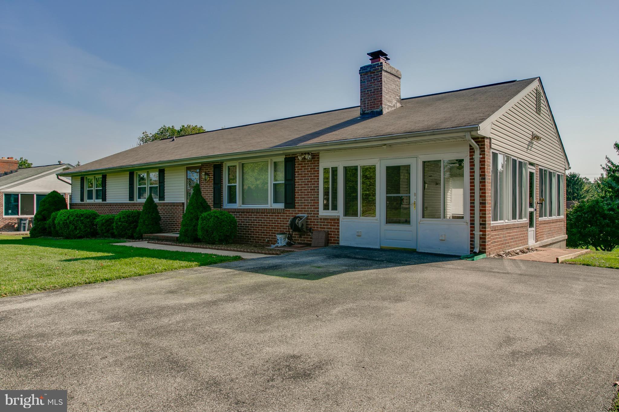 2813 Pinewick Road Ellicott City, MD 21042 - Photo 2 of 26 Exterior (Front)