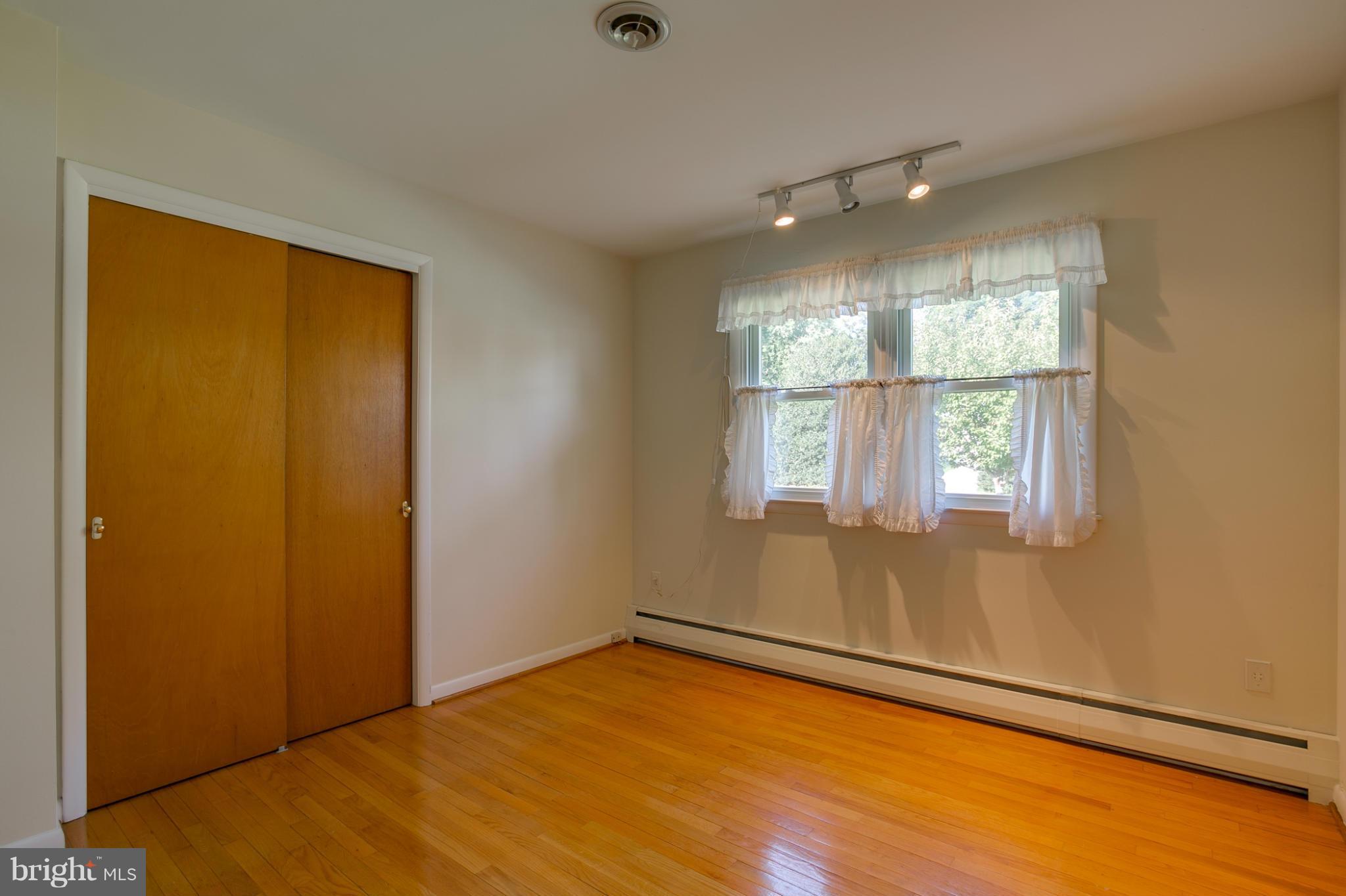 2813 Pinewick Road Ellicott City, MD 21042 - Photo 13 of 26 Bedroom