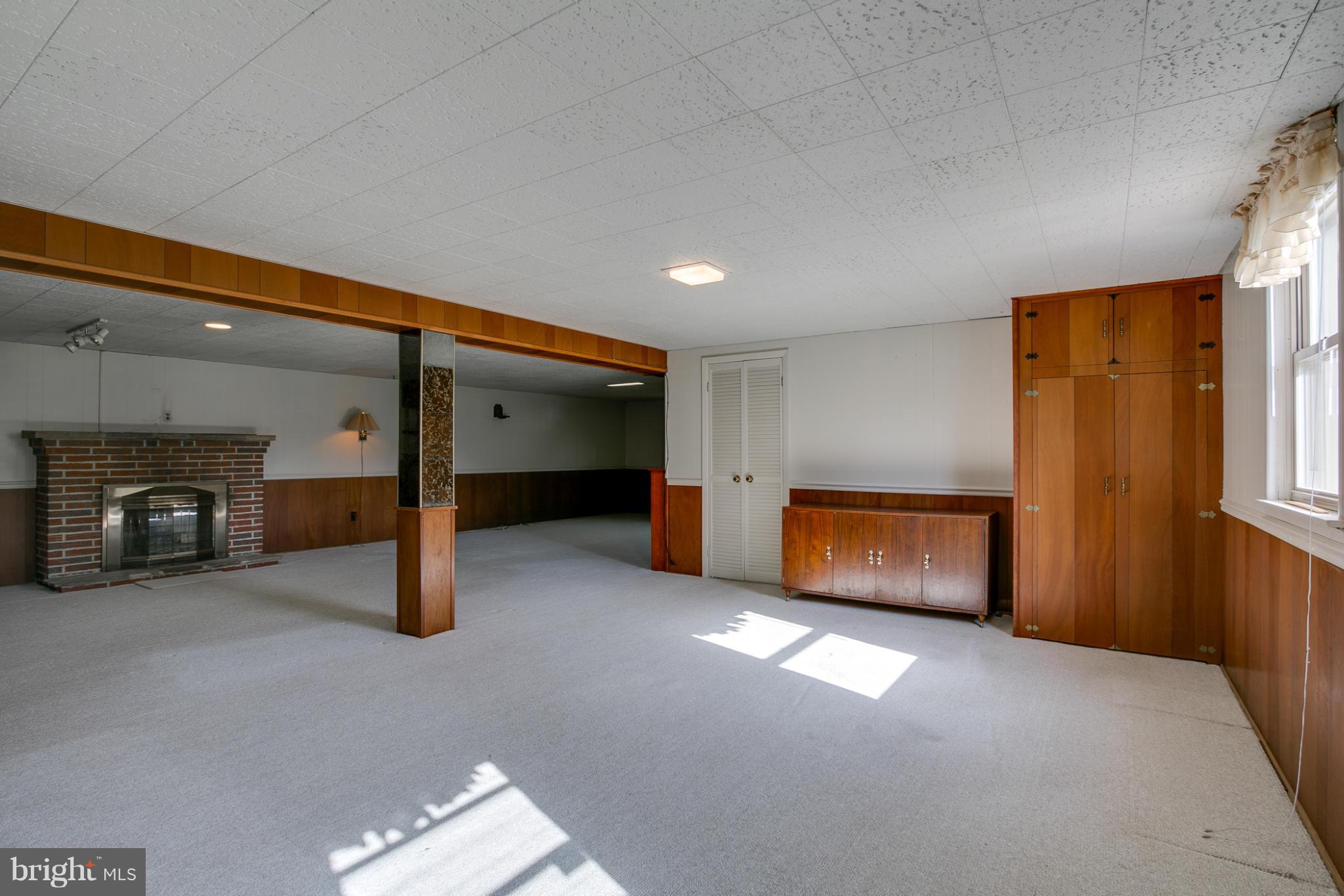 2813 Pinewick Road Ellicott City, MD 21042 - Photo 19 of 26 Interior (General)