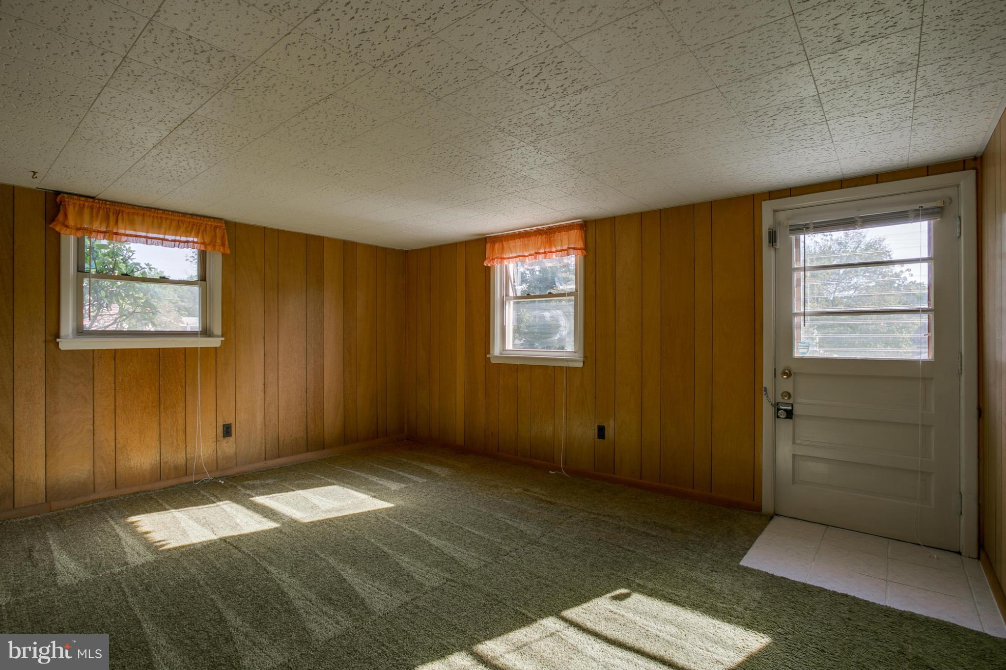 2813 Pinewick Road Ellicott City, MD 21042 - Photo 20 of 26 Interior (General)