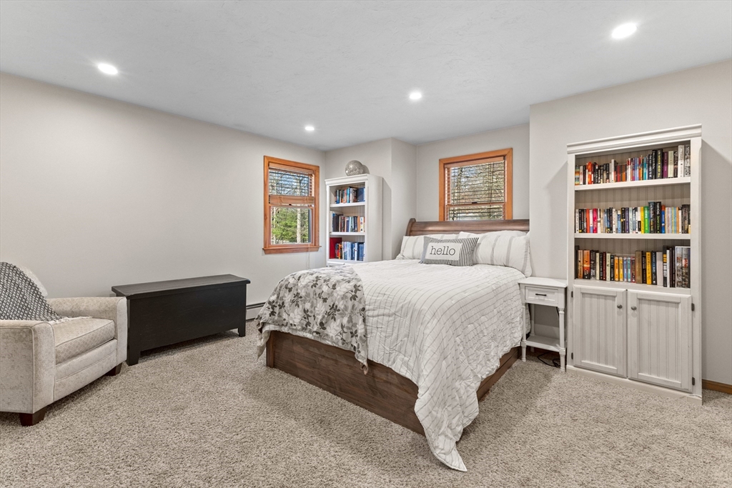 187 Center Depot Road Charlton, MA 01507 - Photo 22 of 41