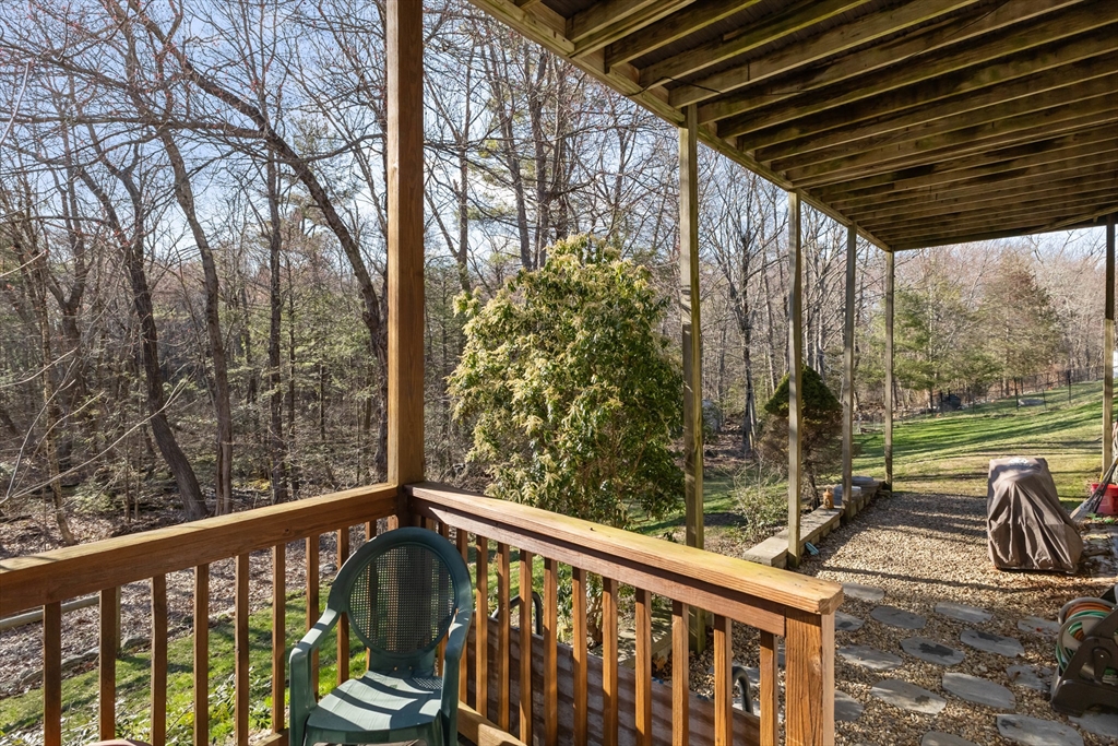 187 Center Depot Road Charlton, MA 01507 - Photo 37 of 41