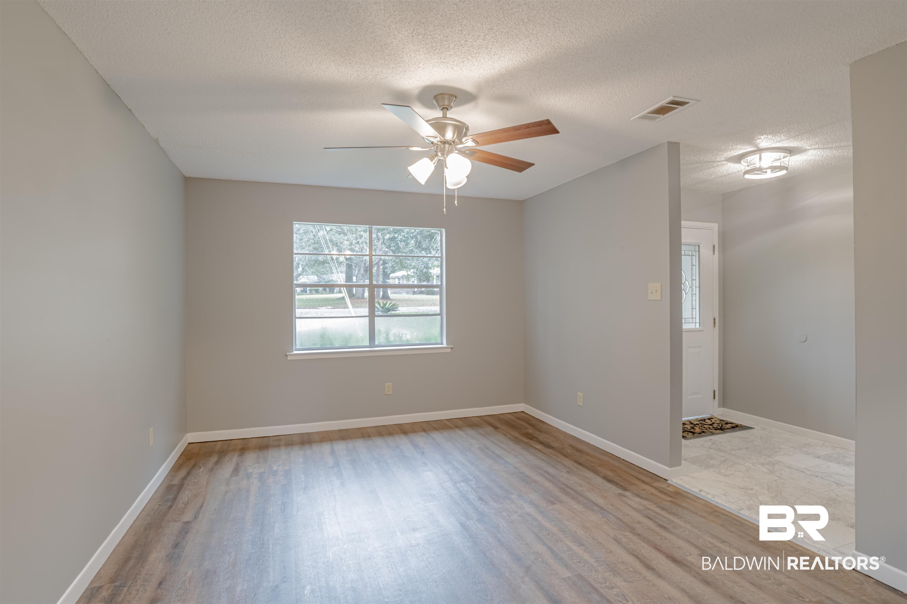 6300 Scott Lane Theodore, AL 36582 - Photo 21 of 34